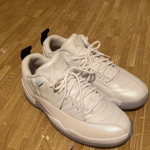 Jordan 12s